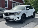 Used 2022 Volkswagen Atlas Cross Sport SE image 2