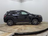 New 2025 Jeep Compass Limited image 4