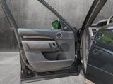 Used 2023 Land Rover Discovery Metropolitan Edition image 4