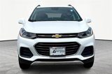 Used 2020 Chevrolet Trax LT w/ Sun & Sound Package image 2