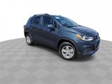 Used 2022 Chevrolet Trax LT w/ LT Convenience Package image 2
