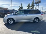 Used 2020 Toyota Sienna LE image 4