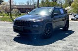 Used 2017 Jeep Cherokee Altitude image 2