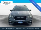 Used 2022 Chrysler Pacifica Touring-L image 6
