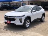 New 2025 Chevrolet Trax LS w/ LS Convenience Package image 3