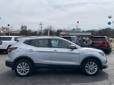 Used 2022 Nissan Rogue Sport SV w/ Technology Package image 3