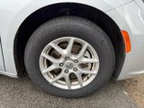 Certified 2023 Chrysler Pacifica Touring-L image 4
