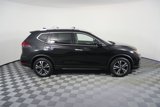 Used 2019 Nissan Rogue SV w/ Premium Package image 2