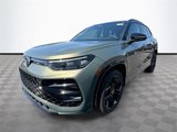 New 2025 Volkswagen Tiguan SE R-Line image 3