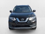 Used 2020 Nissan Rogue SV image 2