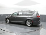 Used 2019 Chrysler Pacifica Limited image 5