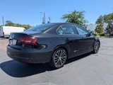 Used 2016 Volkswagen Jetta Sport image 4