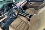 Certified 2019 Porsche Macan image 4
