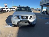 Used 2019 Nissan Frontier PRO-4X image 2