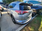 Used 2016 Toyota RAV4 LE image 4