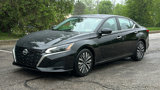 Certified 2023 Nissan Altima 2.5 SV w/ SV Premium Package image 2