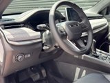 Used 2025 Jeep Compass Latitude image 4