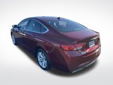 Used 2017 Chrysler 200 Limited Platinum image 3