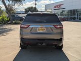 Used 2018 Chevrolet Traverse LT image 4