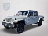 Used 2023 Jeep Gladiator Overland image 4
