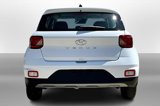 New 2025 Hyundai Venue SE image 4