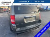Used 2010 Chrysler Town & Country Touring Plus image 3