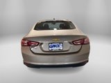 Used 2022 Chevrolet Malibu LT image 4
