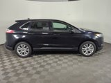 Used 2022 Ford Edge Titanium image 3