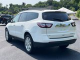 Used 2015 Chevrolet Traverse LT w/ Style and Technology Package image 3