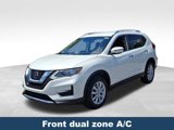 Used 2020 Nissan Rogue SV image 4