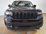 Used 2023 Jeep Grand Cherokee L Limited w/ Black Appearance Package image 4