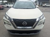 Used 2023 Nissan Rogue SV image 3