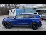 Certified 2022 Volkswagen Taos SE w/ Panoramic Sunroof Package image 6