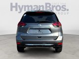 Used 2020 Nissan Rogue SV image 4