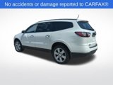Used 2016 Chevrolet Traverse LT w/ Style and Technology Package image 2