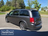 Used 2017 Dodge Grand Caravan SXT w/ Driver Convenience Group image 5