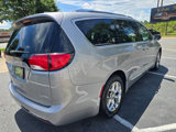 Used 2018 Chrysler Pacifica Limited image 6