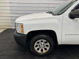 Used 2013 Chevrolet Silverado 1500 W/T image 3