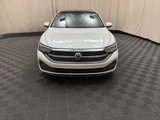 Used 2024 Volkswagen Jetta SE image 2