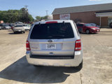 Used 2011 Ford Escape XLT image 4
