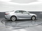 Used 2024 Toyota Camry LE image 3