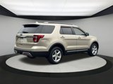 Used 2017 Ford Explorer XLT w/ Equipment Group 202A image 3