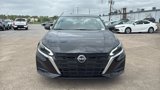 Used 2023 Nissan Altima 2.5 SV image 3