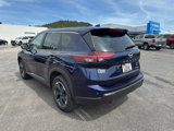 Used 2024 Nissan Rogue SV image 3