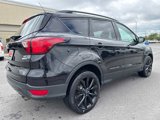 Used 2019 Ford Escape SE image 5
