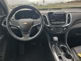 Used 2023 Chevrolet Equinox Premier image 3