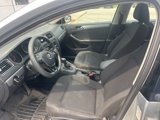 Used 2015 Volkswagen Jetta SE image 2