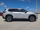 Used 2021 Nissan Rogue SV image 4