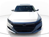 Used 2021 Honda Accord Touring image 2