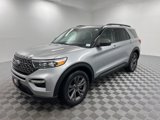Used 2021 Ford Explorer XLT w/ Equipment Group 202A image 3